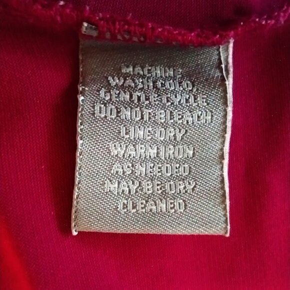 Investments Large Pink Soft Stretch Sleeveless Blouse with Draped V-Neck - Picture 4 of 8